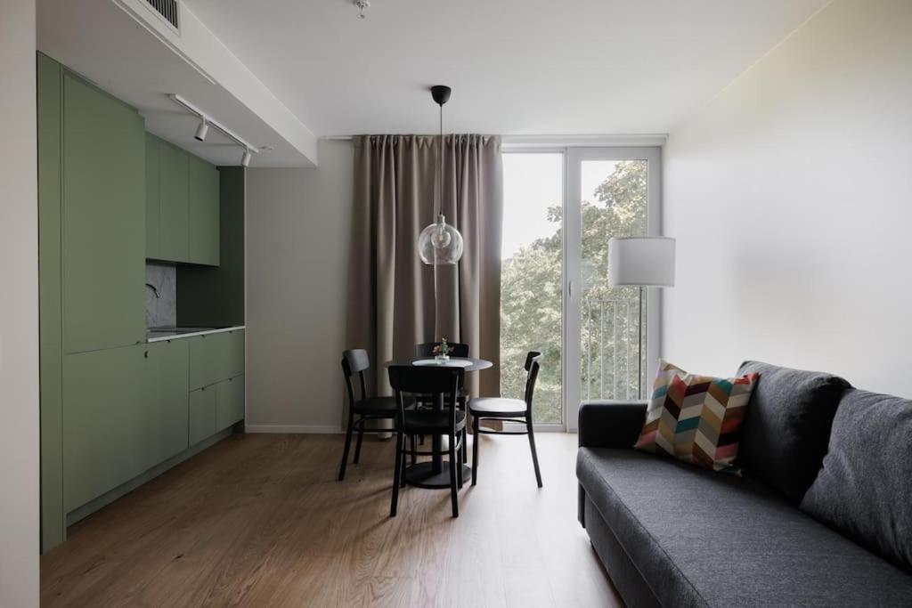 Brand New Studios Amidst Ancient Ruins Oasis Stockholm Luaran gambar