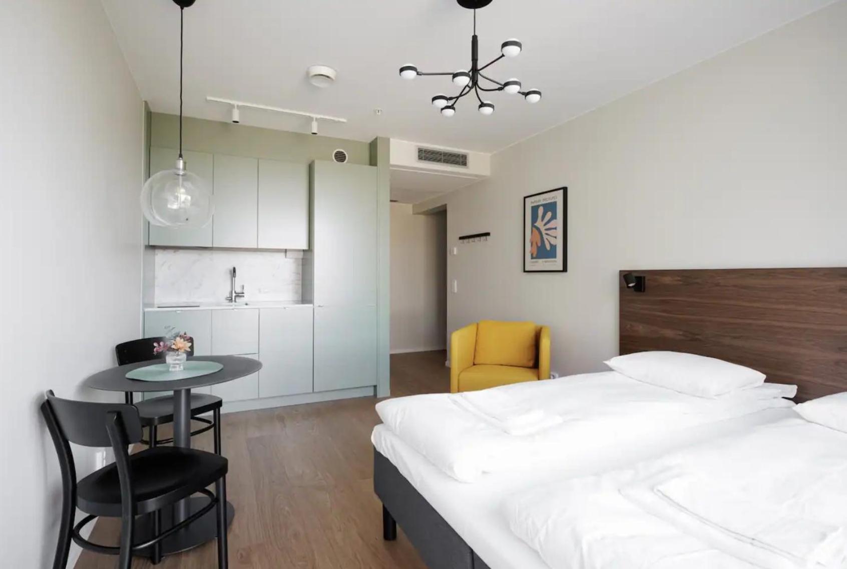 Brand New Studios Amidst Ancient Ruins Oasis Stockholm Luaran gambar
